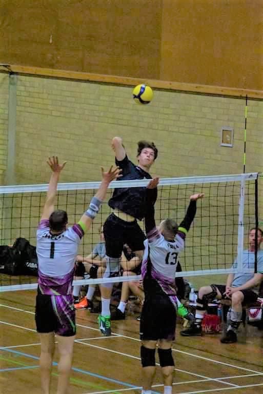 BEACH TAKE FIRST NATIONAL LEAGUE DIVISION ONE  WIN OF THE SEASON